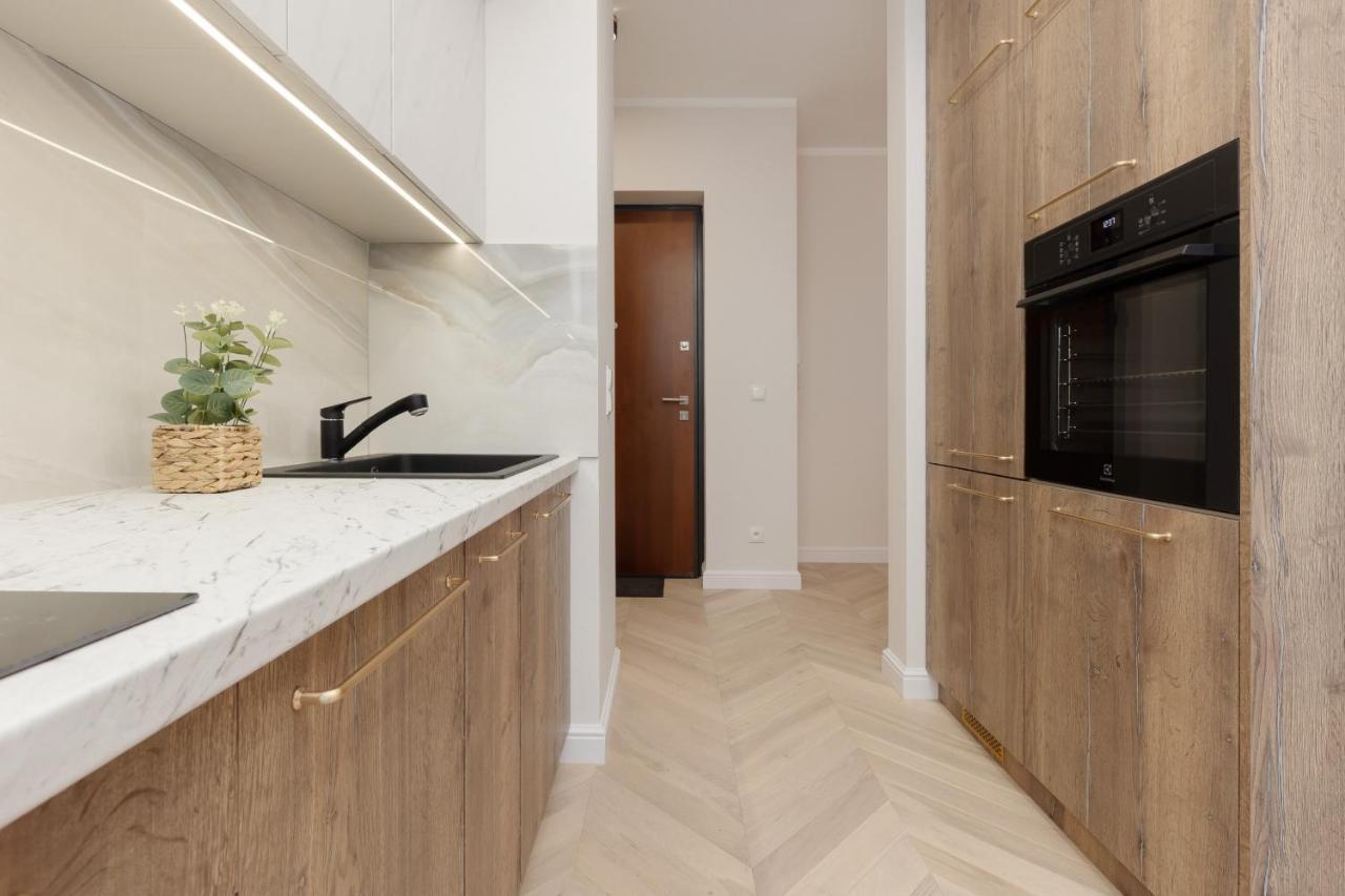 Lux Apartment Niemcewicza With Ac & Balcony Warsaw Ochota By Noclegi Renters 외부 사진