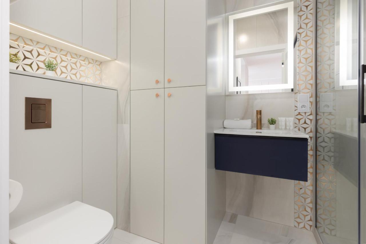 Lux Apartment Niemcewicza With Ac & Balcony Warsaw Ochota By Noclegi Renters 외부 사진